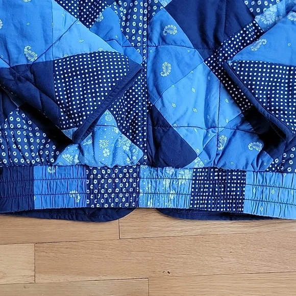 GAP Organic Cotton Bandana Print Quilt Bomber Jacket - Picture 5 of 8